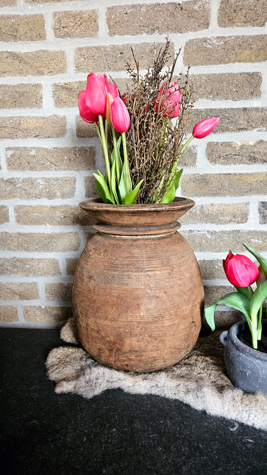 Houten Nepalese pot