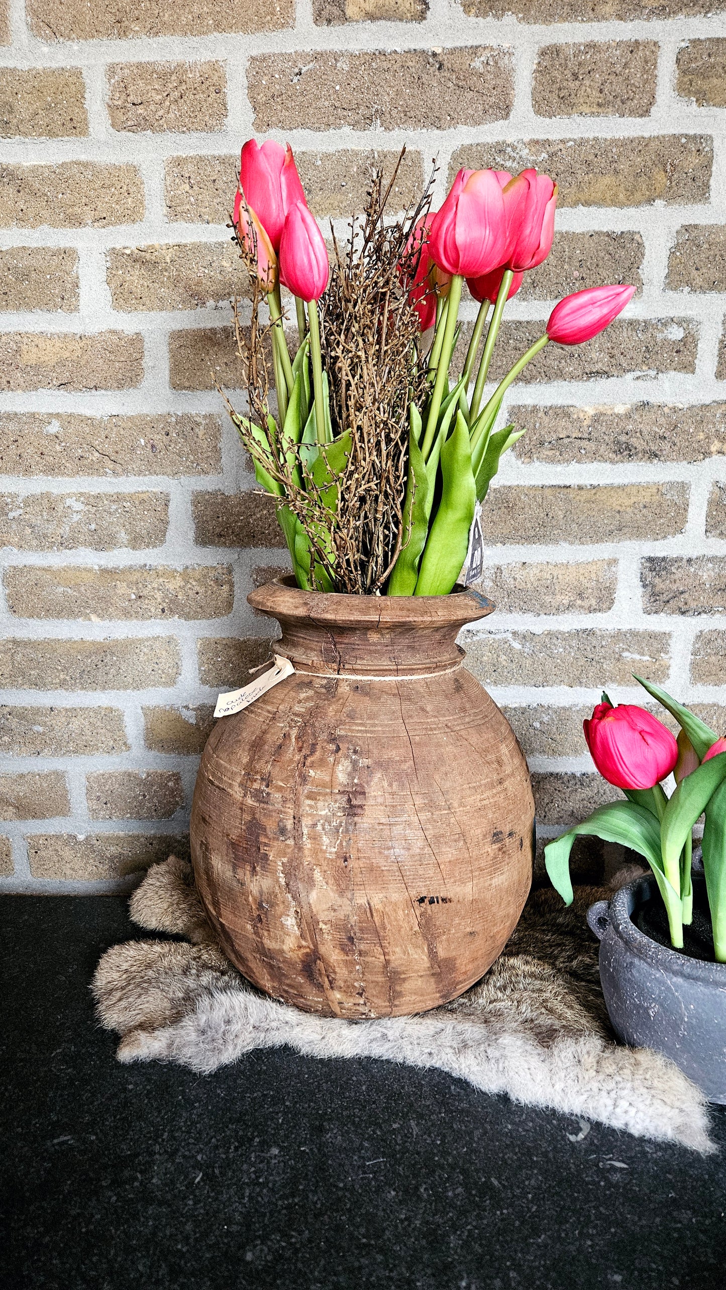 Houten Nepalese pot