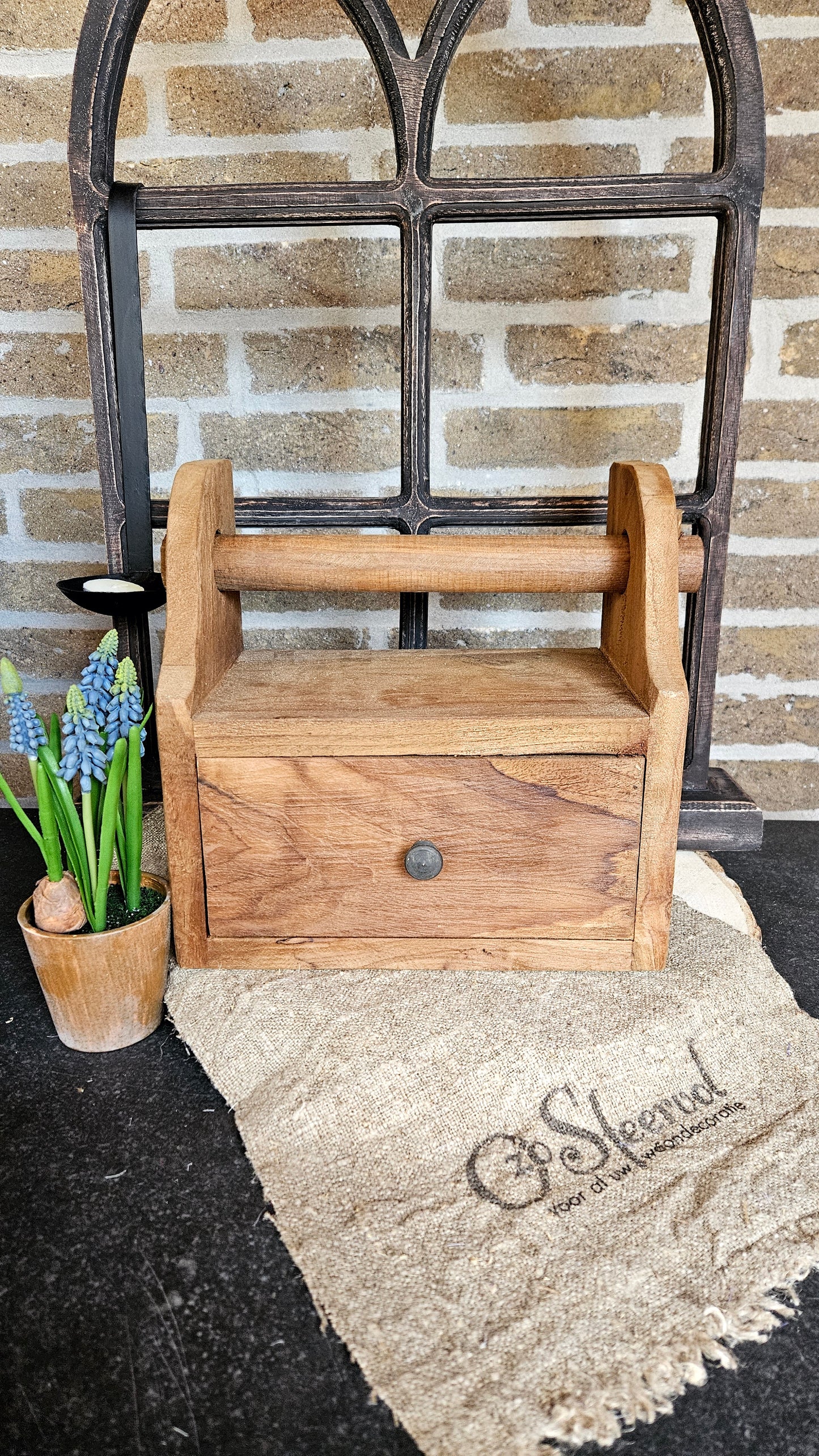 Houten keukenrol houder met 1 la