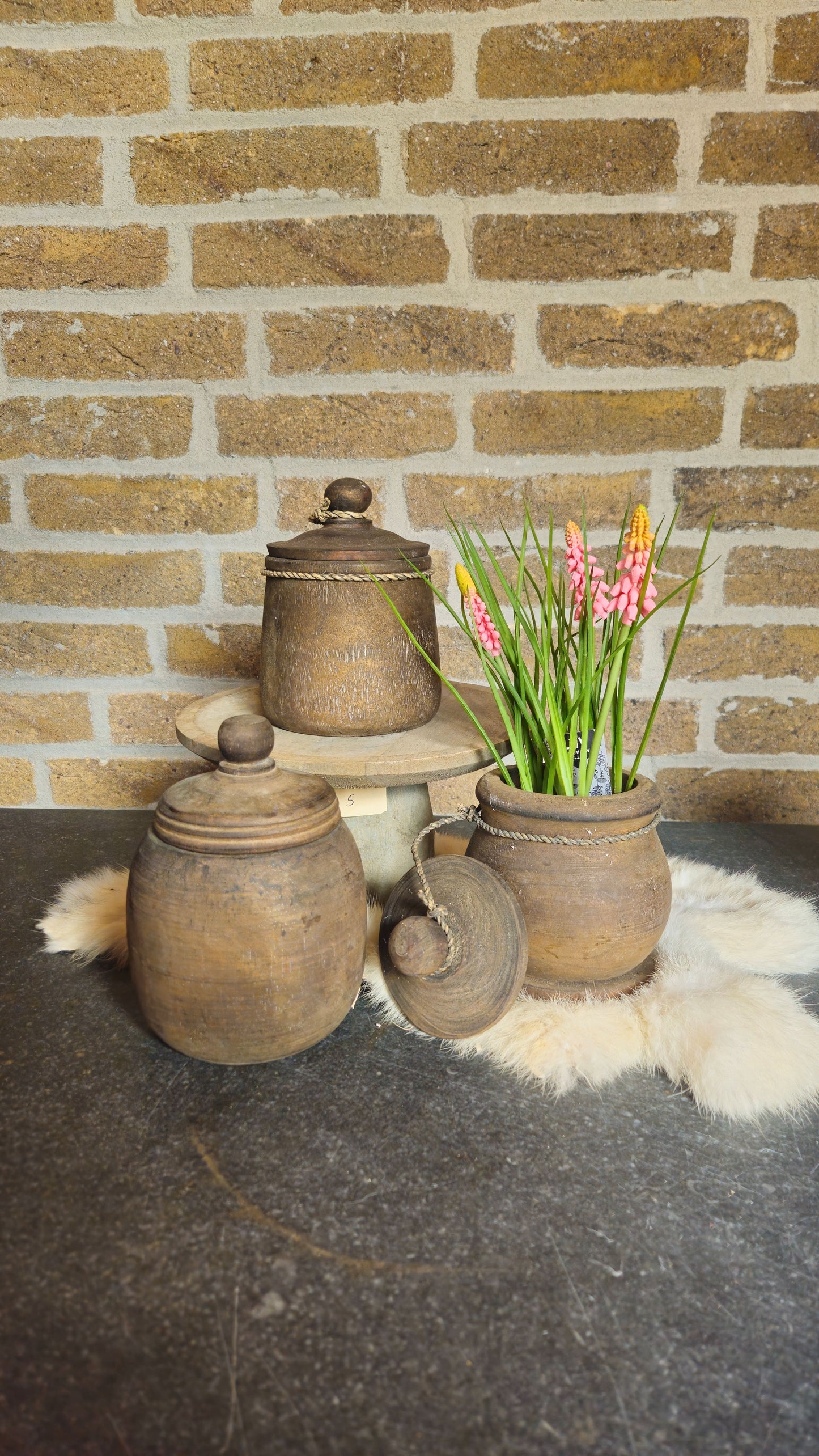 Houten potten met deksel