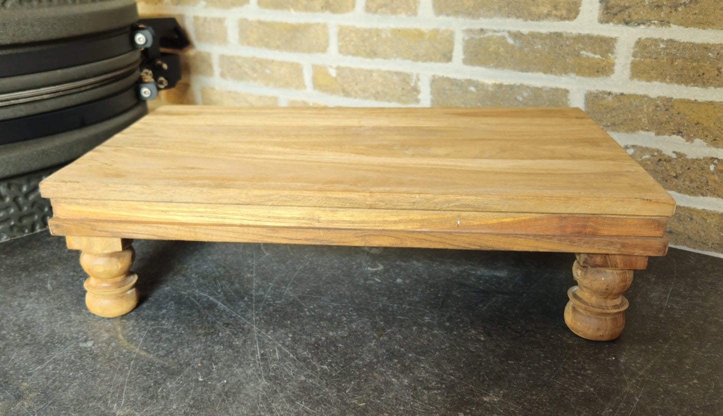 Houten plateau op voetjes O zo sfeervol