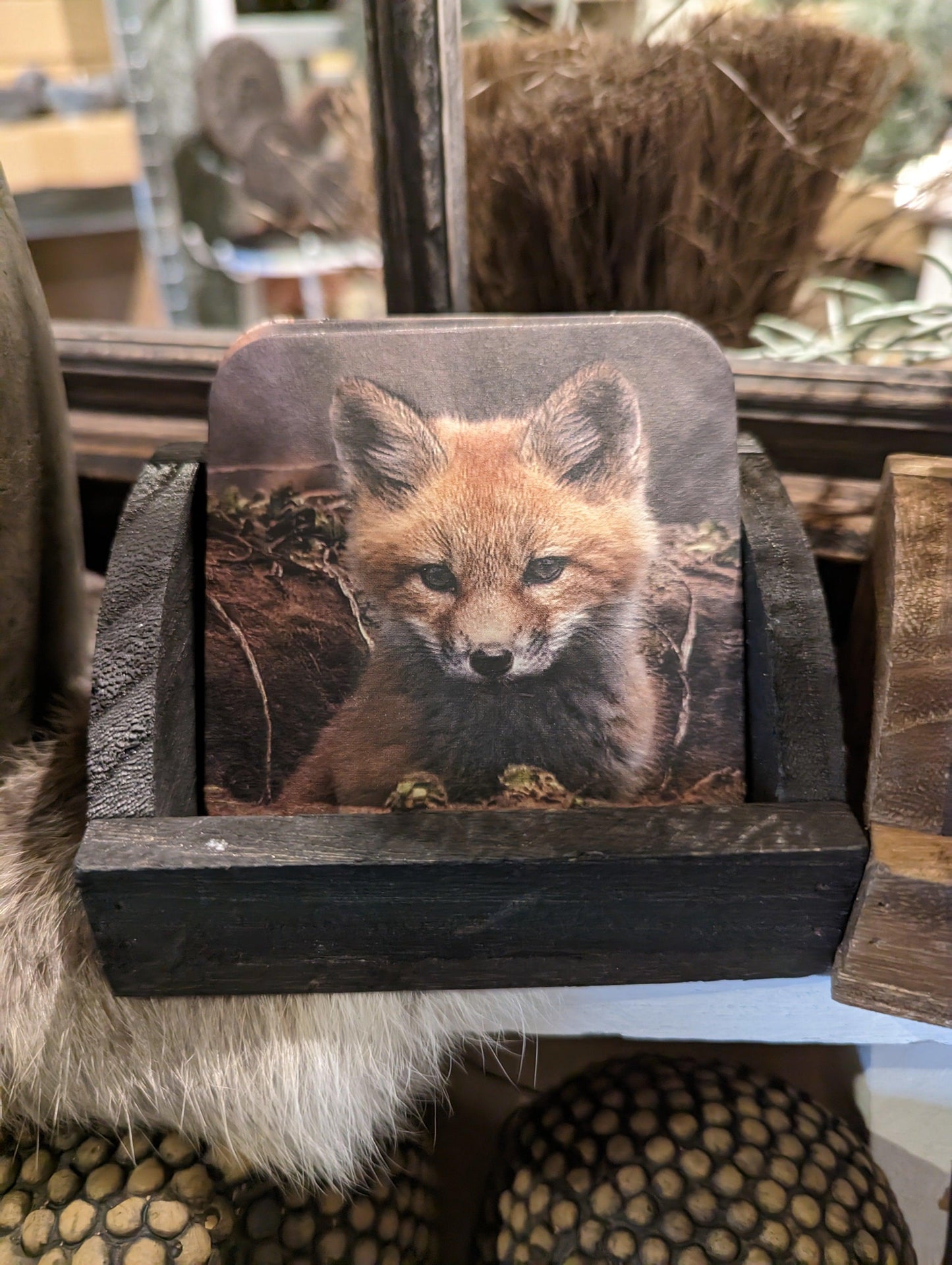 Houten bakje voor onderzetters donker - O zo sfeervol