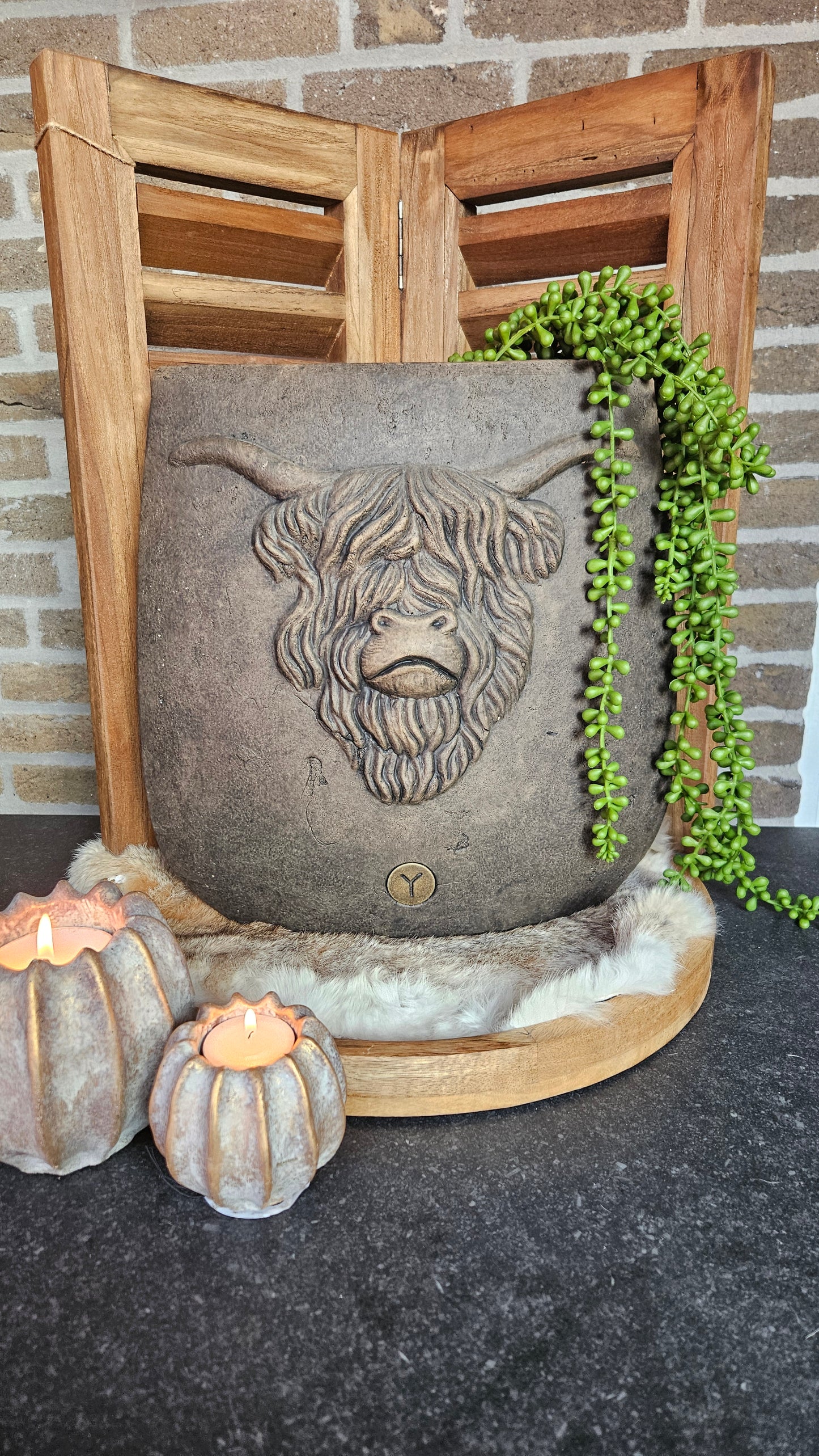 Brynxz Planter Oval Scotty L