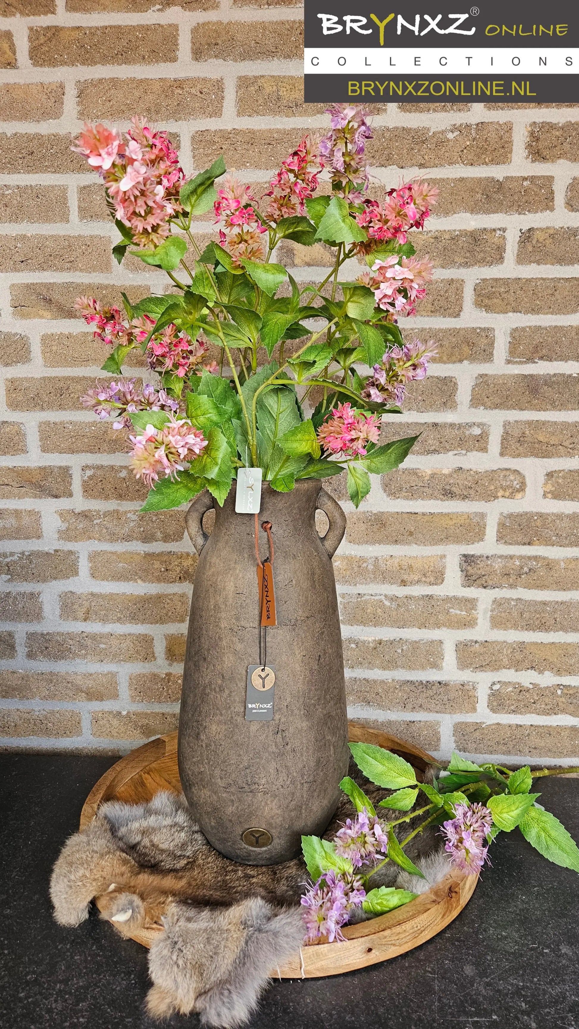 Brynxz Jug Two ears Leather Rope L – Brynxz vaas | Brynxzonline.nl