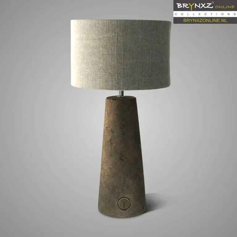 Brynxz Lamp Tall Conic close-up – Brynxz lamp | Brynxzonline.nl