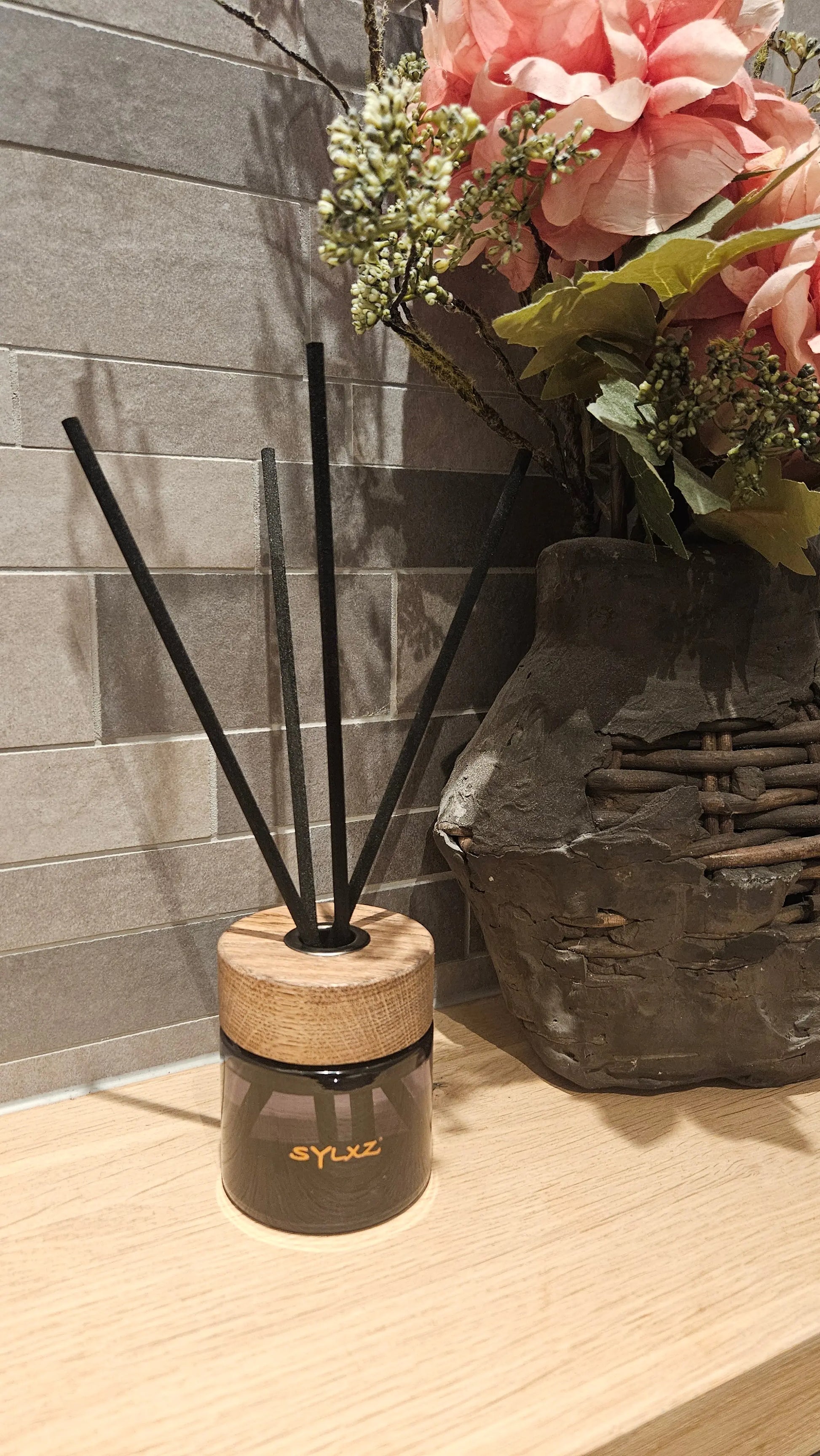 Sylxz Diffuser Luxe detail – geur diffuser | Brynxzonline.nl