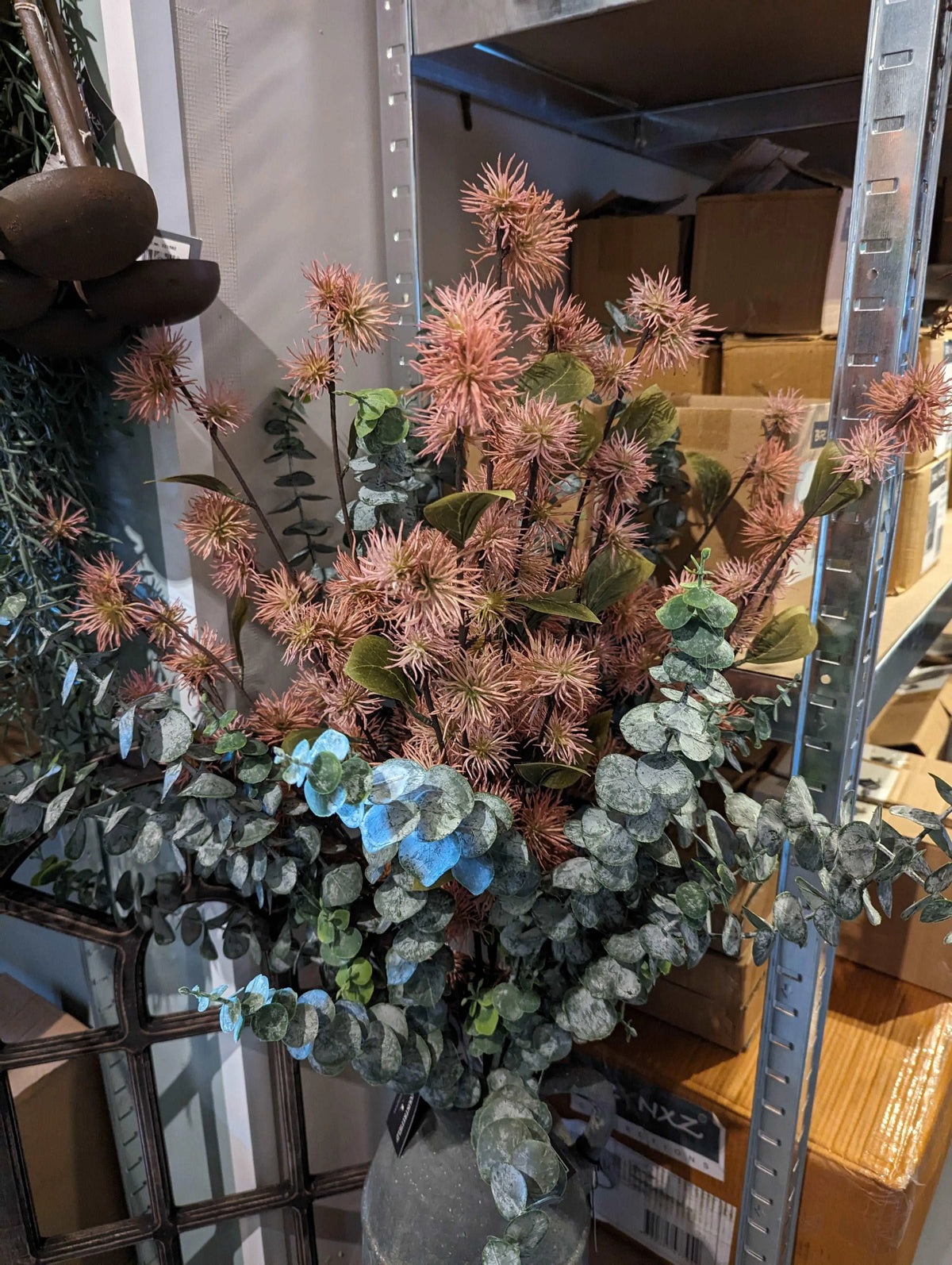 Sylxz Hamamelis Spray 101cm sfeerfoto – Decoratieve Kunsttak