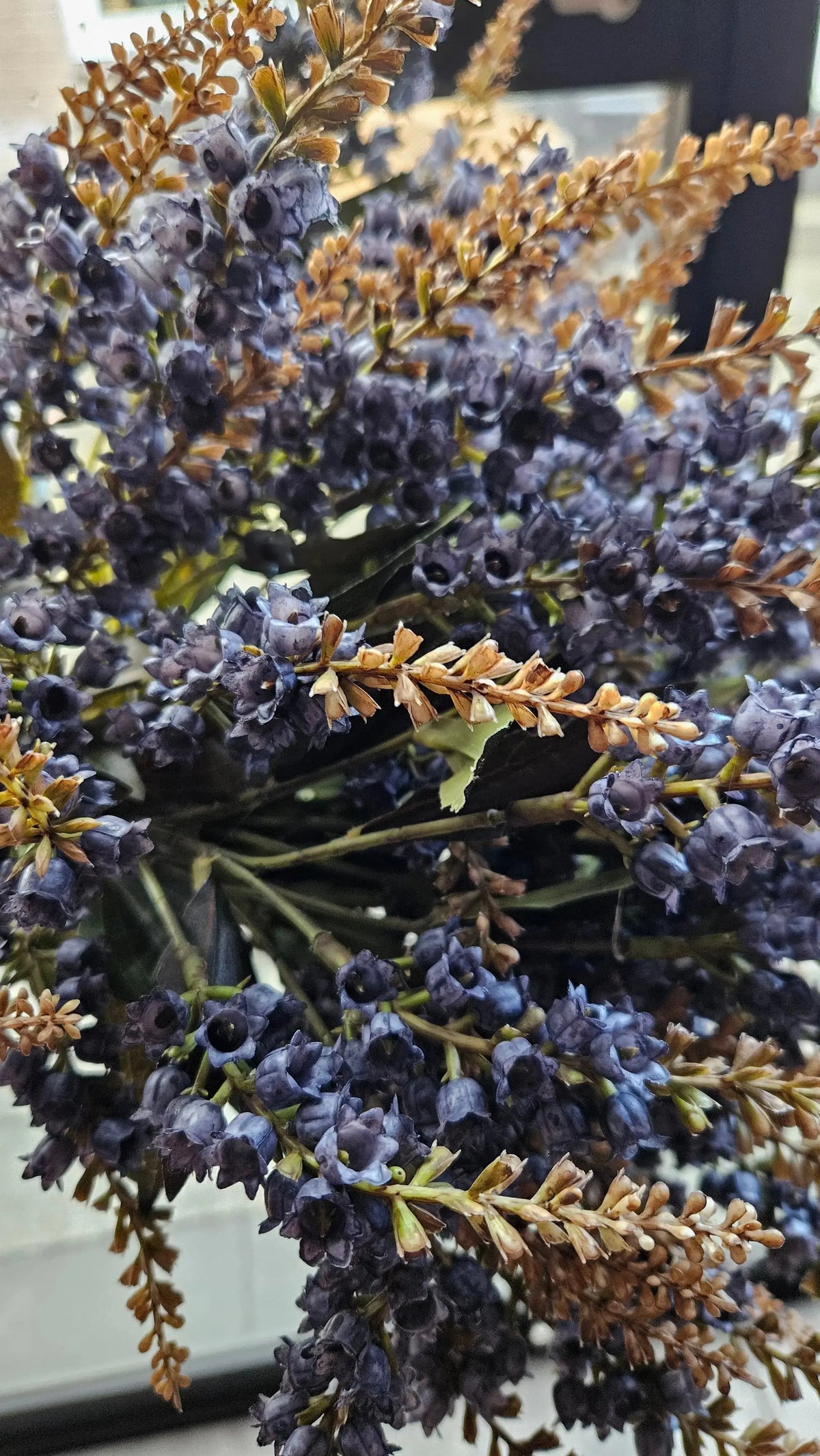 Brynxz Pieris Spring Sober 55 cm detail – kunstbloemen | Brynxzonline.nl