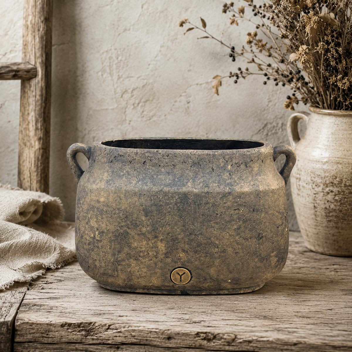 Brynxz Planter Oval Two Ears M – Brynxz ovale plantenbak met twee oren