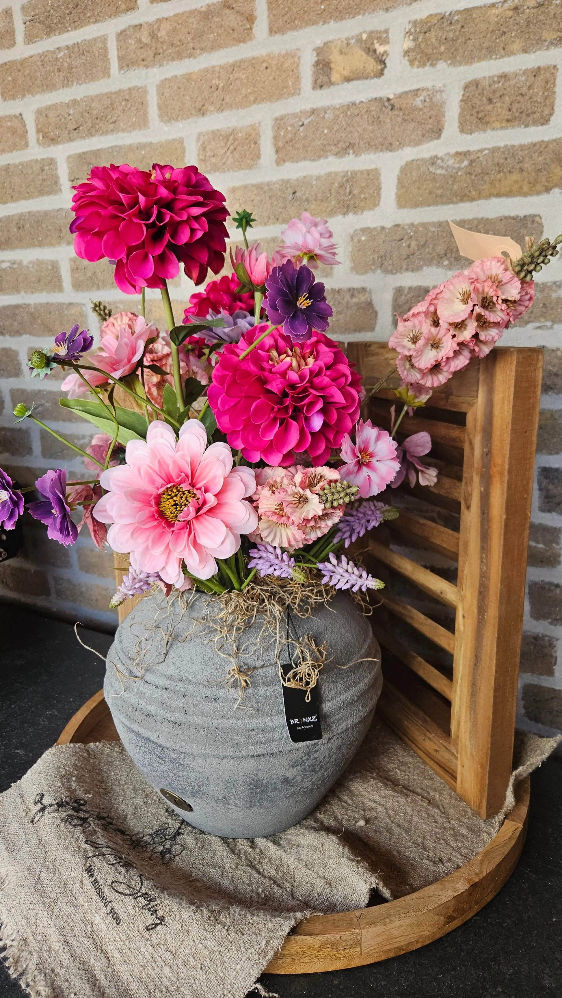 Brynxz / Sylxz Set nr 5 sfeerfoto – Brynxz vaas met bloemen | Brynxzonline.nl