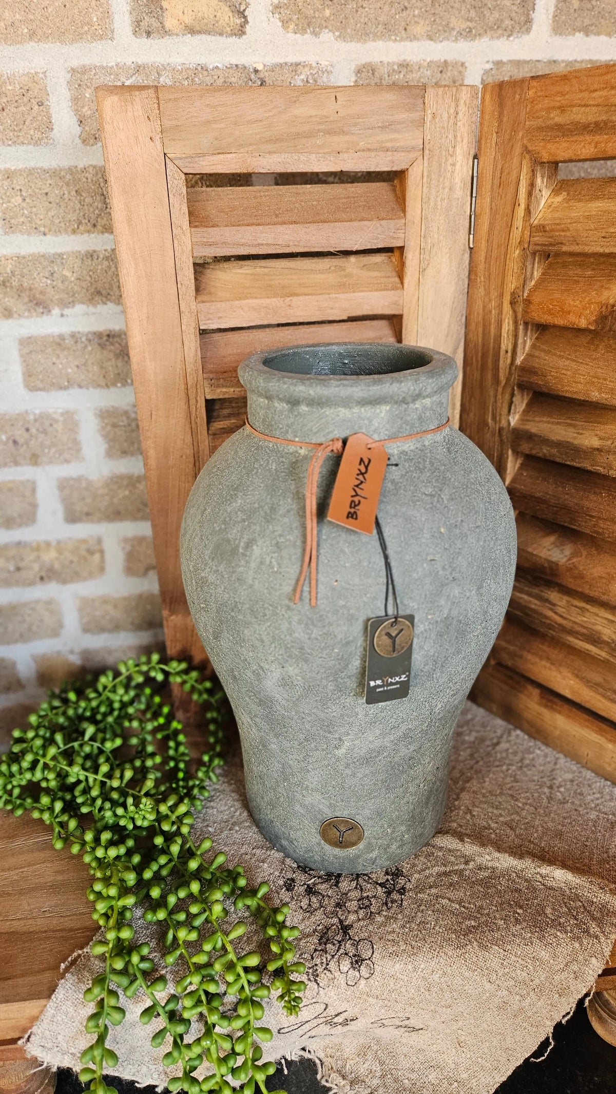 Brynxz Vase Allure Leather Rope M – Brynxz vaas | Brynxzonline.nl