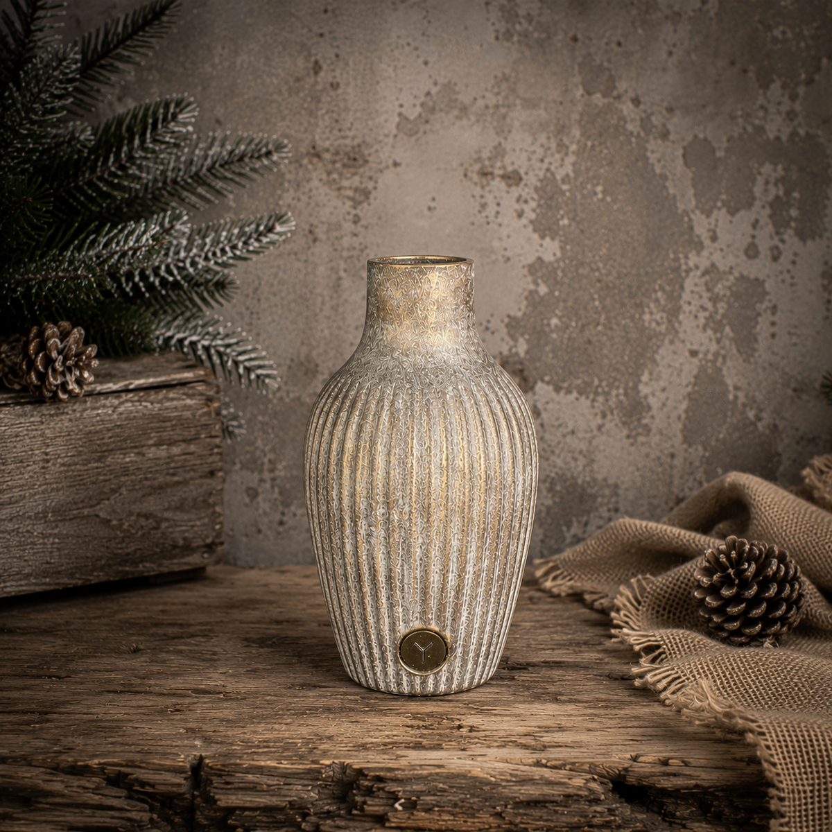 Brynxz Vases Neck detail