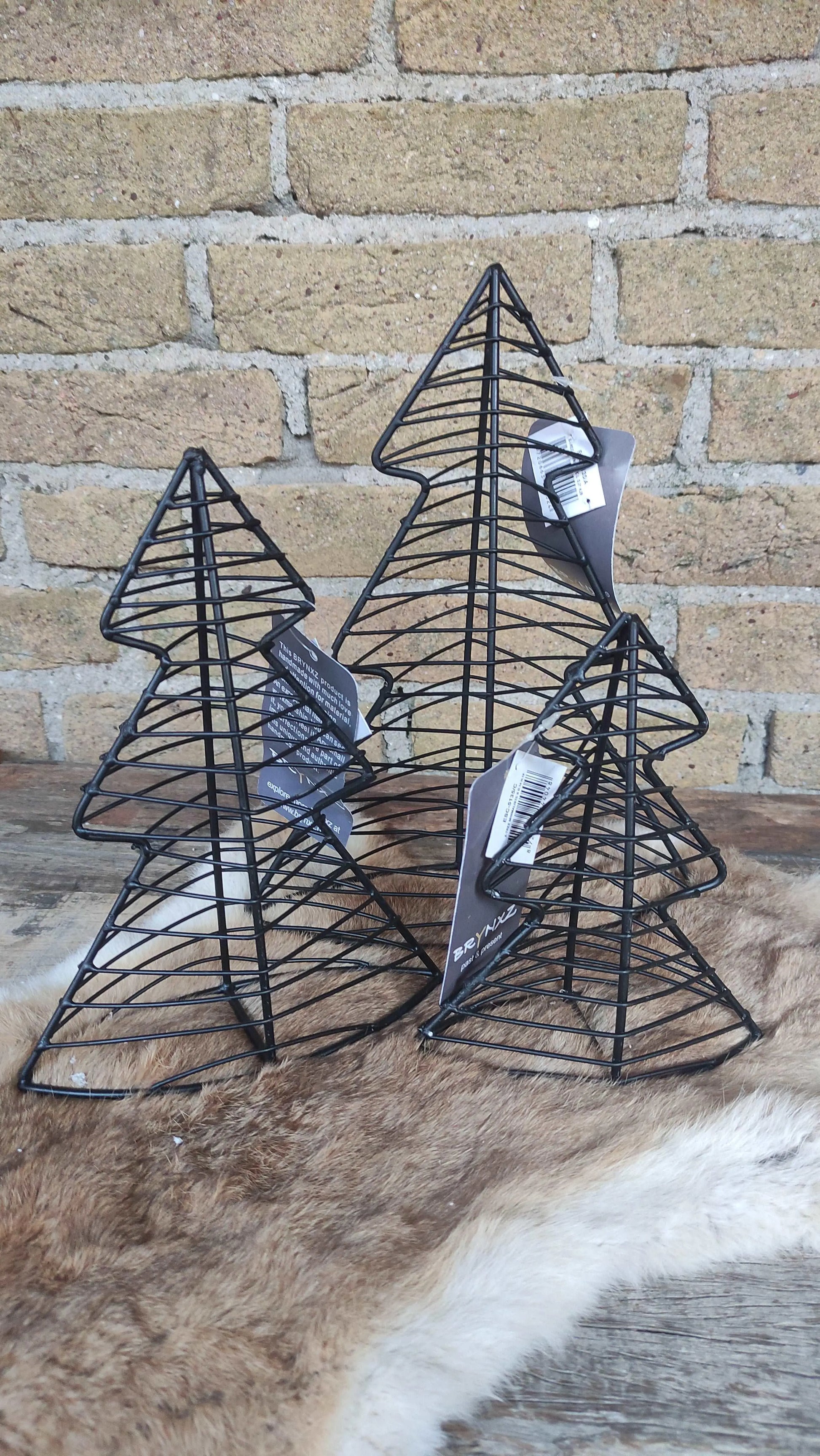 Brynxz X-Tree Minimalistic Set van 3 sfeerfoto – Aardewerk Kerstdecoratie | Brynxzonline.nl