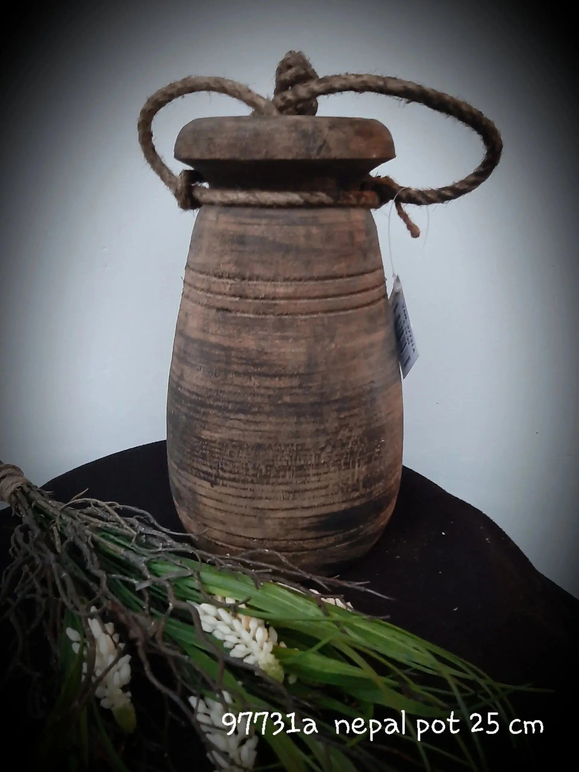 Houten Nepalese potten – houten decoratie | Brynxzonline.nl