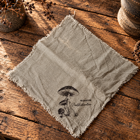 Linnen shabby doek 45 x 45 cm met paddenstoelen