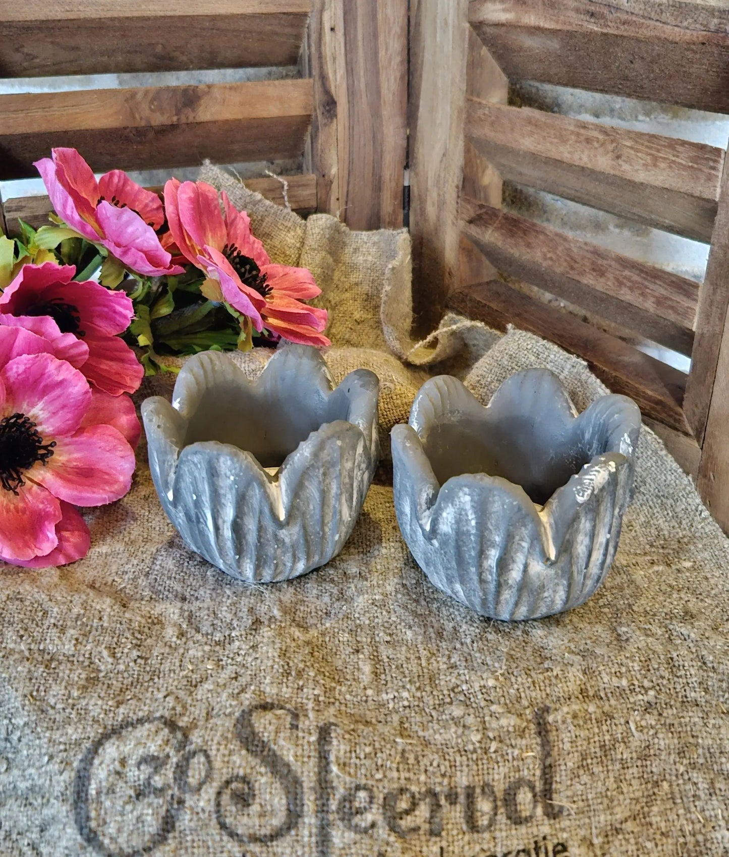 Tulp Waxinelichthouder – Aardewerk Kandelaar | Brynxzonline.nl